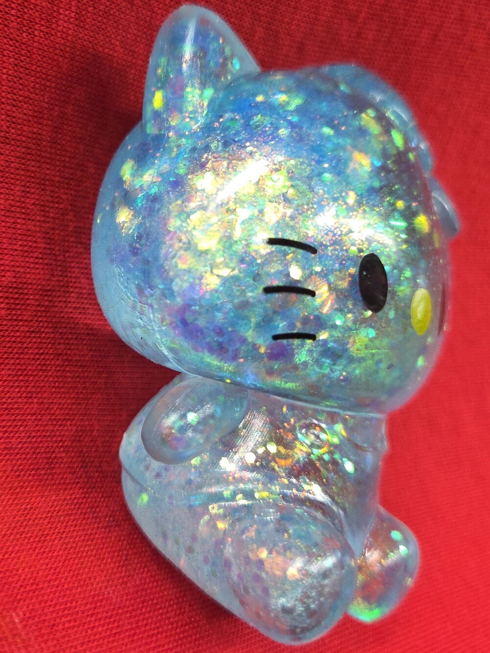 Hello Kitty Squishy - Picture 3 of 4